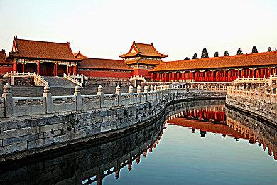 丰满的富婆HD｜新时代魅力富婆：丰满富婆HD崛起，智慧与财富并重